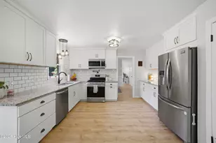 1003 Bateman Dr, Elizabeth City, NC 27909 - Photo 13