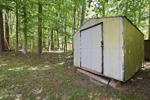 7904 Whitley Dr, Raleigh, NC 27613 - Photo 41