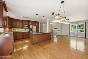 7904 Whitley Dr, Raleigh, NC 27613 - Photo 3