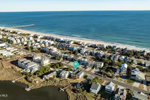 705 S Topsail Dr, Surf City, NC 28445 - Photo 7