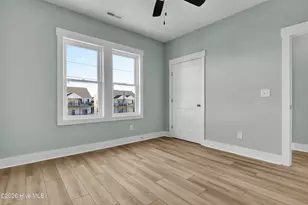 705 S Topsail Dr, Surf City, NC 28445 - Photo 27