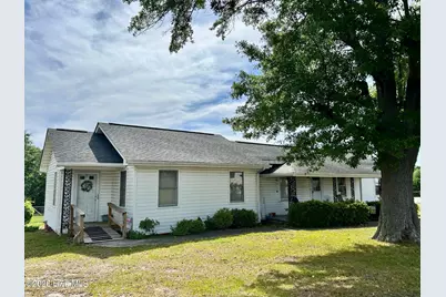 170 Hannah Pickett Avenue, Rockingham, NC 28379 - Photo 1