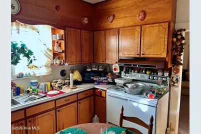170 Hannah Pickett Avenue, Rockingham, NC 28379 - Photo 17