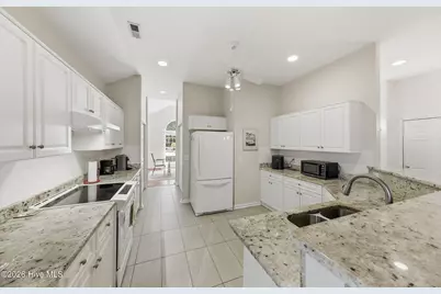 613 E Telfair Circle, Wilmington, NC 28412 - Photo 11