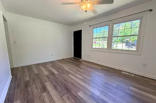 308 Sheffield Rd, Jacksonville, NC 28546 - Photo 3
