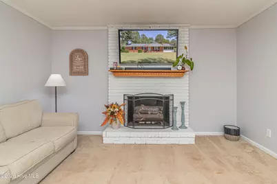989 Garner Chapel Road, Mount Olive, NC 28365 - Photo 5