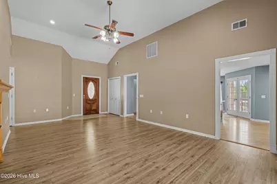 381 Green Bay Road NW, Ocean Isle Beach, NC 28469 - Photo 5