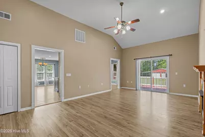 381 Green Bay Road NW, Ocean Isle Beach, NC 28469 - Photo 7