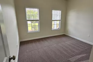 202 Winson Green Ln, Jacksonville, NC 28546 - Photo 7