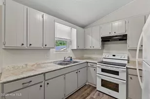 1033 Old Northeast Rd, Hallsboro, NC 28442 - Photo 15