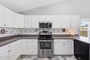 113 Els Ln, New Bern, NC 28560 - Photo 9
