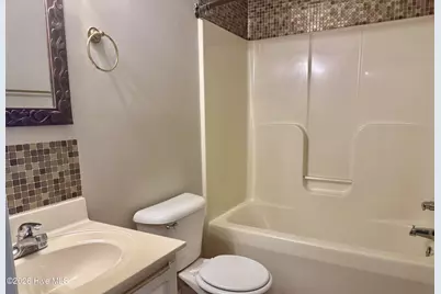 2502 Bluff View Court #B, Greenville, NC 27834 - Photo 15
