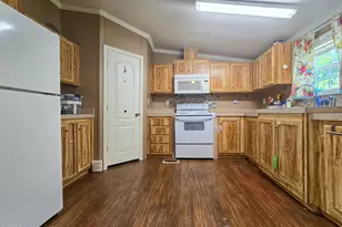 147 Bourbon St, Camden, NC 27921 - Photo 5