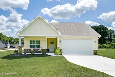 132 Lacarol Street, Rose Hill, NC 28458 - Photo 1
