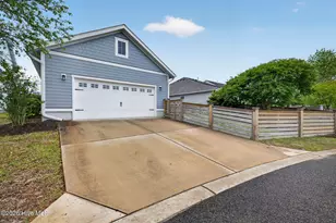 227 Trawlers Wy, Wilmington, NC 28412 - Photo 7