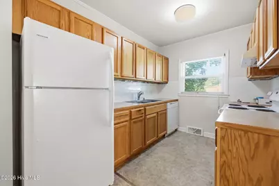100 E Sherwood Drive, Havelock, NC 28532 - Photo 33