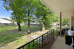 100 E Sherwood Dr, Havelock, NC 28532 - Photo 45