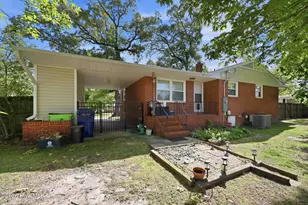 100 E Sherwood Dr, Havelock, NC 28532 - Photo 3