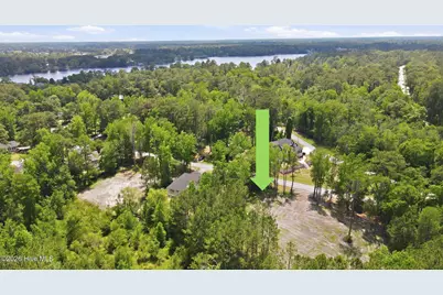 161 Trent Shores Drive, New Bern, NC 28562 - Photo 5