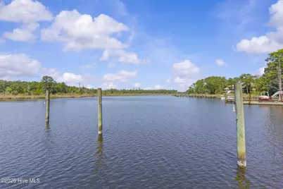 5202 Bucco Reef Road, New Bern, NC 28560 - Photo 7