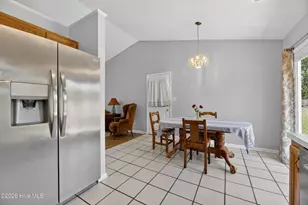 2310 Ivy Rd, Greenville, NC 27858 - Photo 21