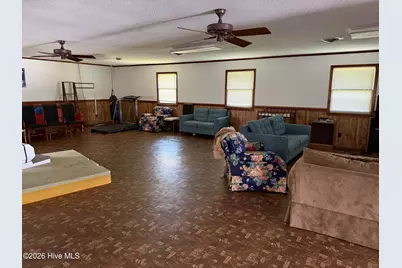 212 S Gillespie Street, Elizabethtown, NC 28337 - Photo 7