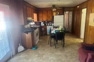 507 Washington St, Windsor, NC 27983 - Photo 11