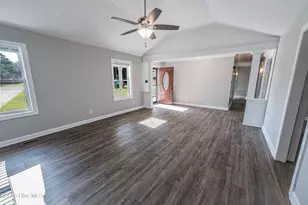 212 Michele Dr, New Bern, NC 28560 - Photo 5