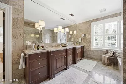 1010 E Rock Spring Road, Greenville, NC 27858 - Photo 35