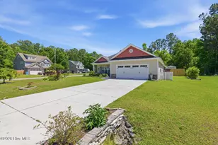 801 Little Cardinal Ct, Jacksonville, NC 28540 - Photo 1