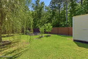 801 Little Cardinal Ct, Jacksonville, NC 28540 - Photo 33