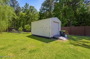 801 Little Cardinal Ct, Jacksonville, NC 28540 - Photo 31