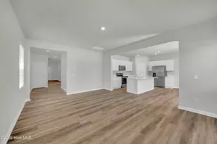1095 Hanson Dr, Leland, NC 28451 - Photo 5
