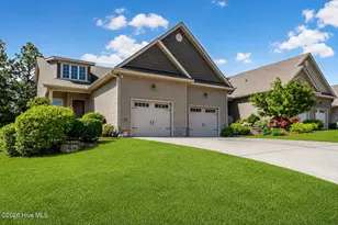 114 Cypress Cir, Southern Pines, NC 28387 - Photo 1