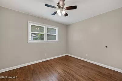 118 Puller Drive, Jacksonville, NC 28540 - Photo 9