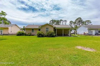921 Harrell Drive, Morehead City, NC 28557 - Photo 7