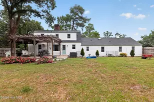 206 Woodland Dr, Clinton, NC 28328 - Photo 5