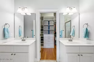 124 NE 7th St, Oak Island, NC 28465 - Photo 27