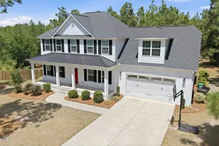834 Winston Pnes Dr, Aberdeen, NC 28315 - Photo 3