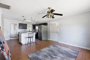 203 Richlands Ave, Jacksonville, NC 28540 - Photo 3