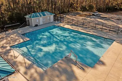 101 Berwick Court, Jacksonville, NC 28546 - Photo 33