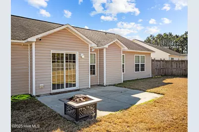 101 Berwick Court, Jacksonville, NC 28546 - Photo 25