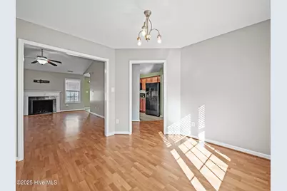 101 Berwick Court, Jacksonville, NC 28546 - Photo 9