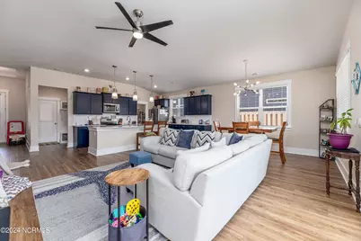 416 Edgewater Way, Surf City, NC 28445 - Photo 11
