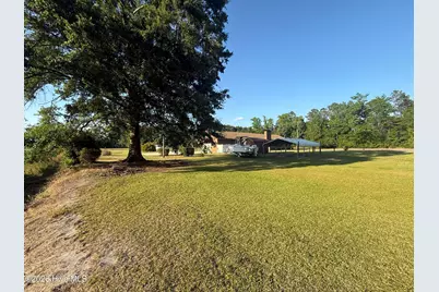 12155 Carolina 41, Bladenboro, NC 28320 - Photo 5