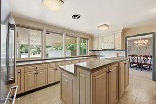 1608 Rhem Ave, New Bern, NC 28560 - Photo 17