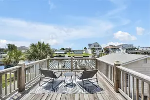 4069 4th St, Surf City, NC 28445 - Photo 5
