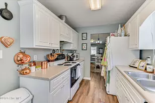 2017 Summer Valley Way, Augusta, GA 30909 - Photo 7