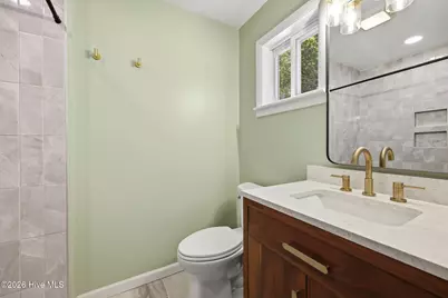 390 E Indiana Avenue, Southern Pines, NC 28387 - Photo 29