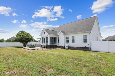 202 Mary Frances Way, Pikeville, NC 27863 - Photo 9